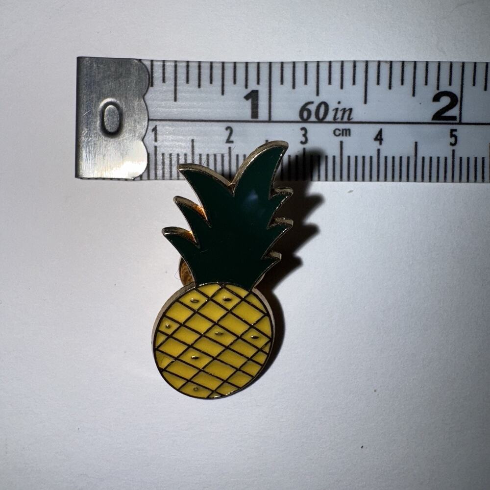 Large Pineapple Pin Brooch